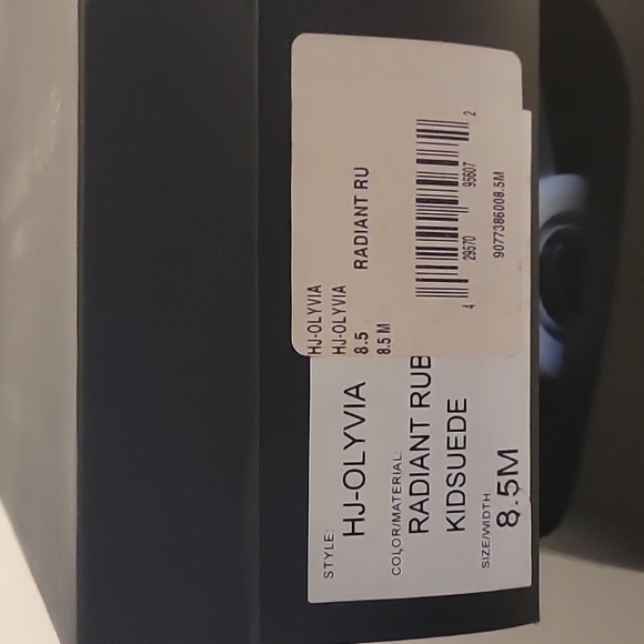 Red Suede Ankle Strap shoes - Picture 10 of 10